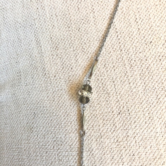 Ann Taylor Loft necklace - Picture 2 of 4